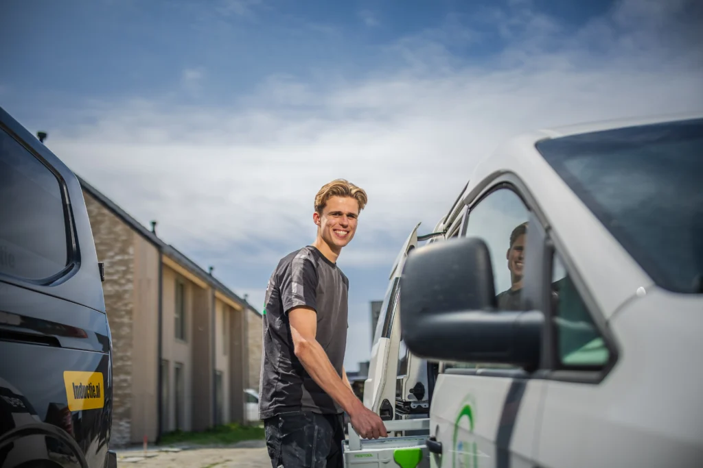 Kom werken bij het team van Bruyn Montagegroep